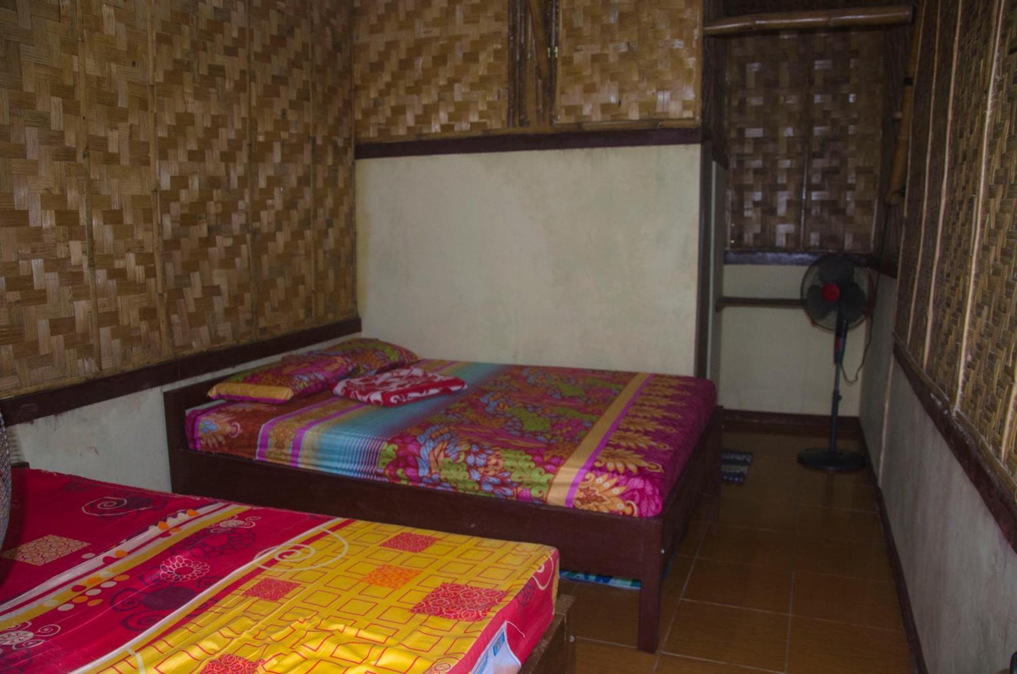 Red Island Bungalows Pasanggaran المظهر الخارجي الصورة