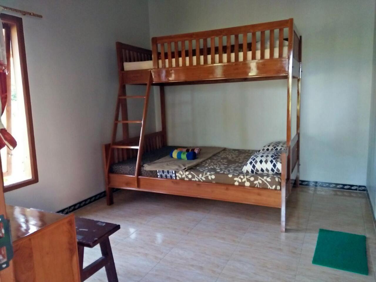 Red Island Bungalows Pasanggaran الغرفة الصورة