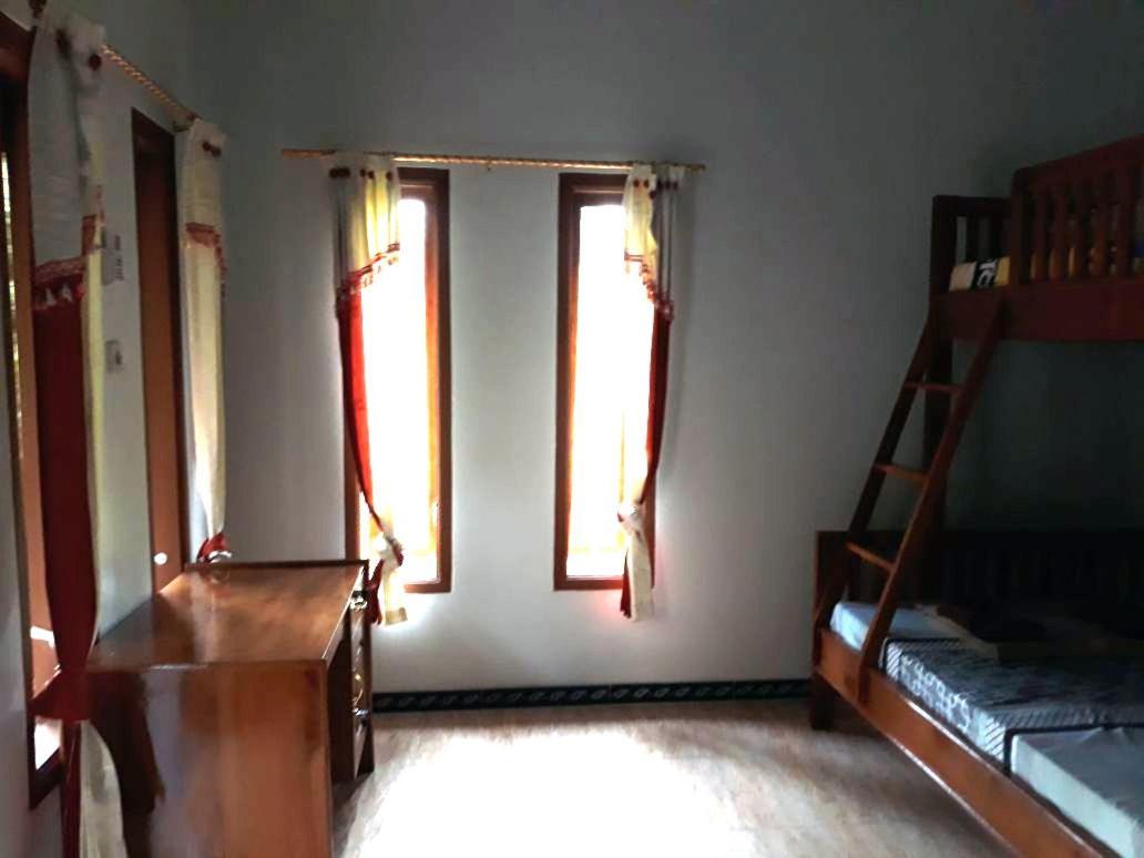 Red Island Bungalows Pasanggaran الغرفة الصورة