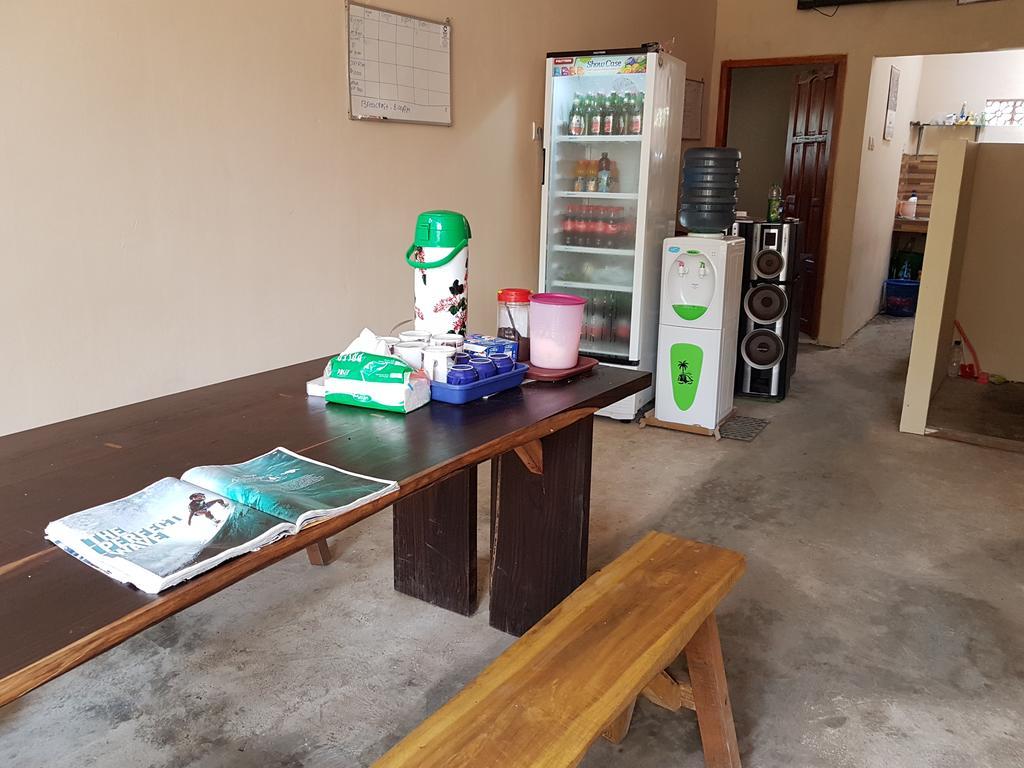 Red Island Bungalows Pasanggaran المظهر الخارجي الصورة