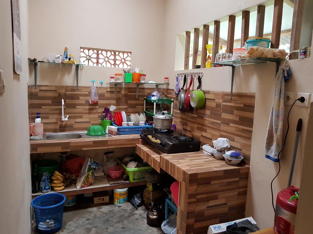 Red Island Bungalows Pasanggaran المظهر الخارجي الصورة